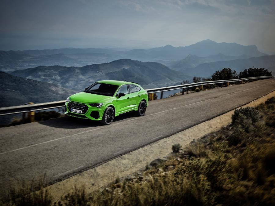  Audi RS Q3 Sportback 2019 года  (WW) (фото 11 из 71)